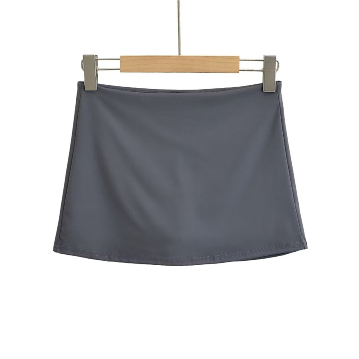 Slim Fit Stretch Retro Sports Low Waist Skirt For Women - Image 3