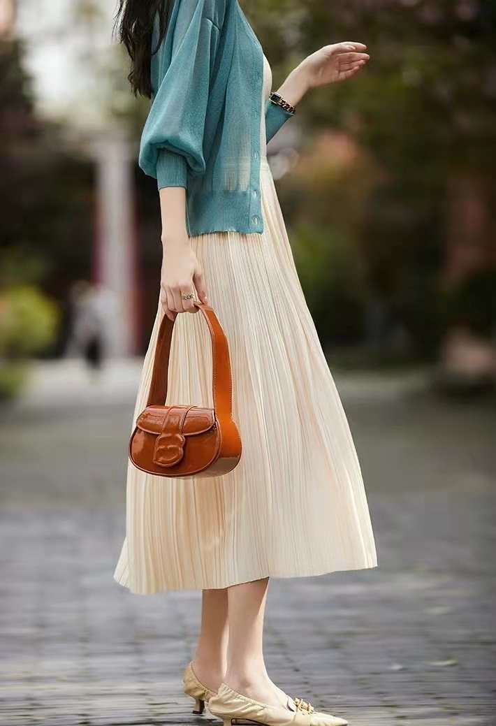 Spring And Summer New Exquisite Artistic Pleated Fairy Pleated Skirt - Image 8