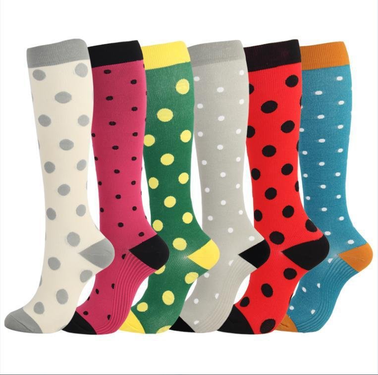 Explosive Combination Of Men's And Women's Sports Compression Socks - Image 6